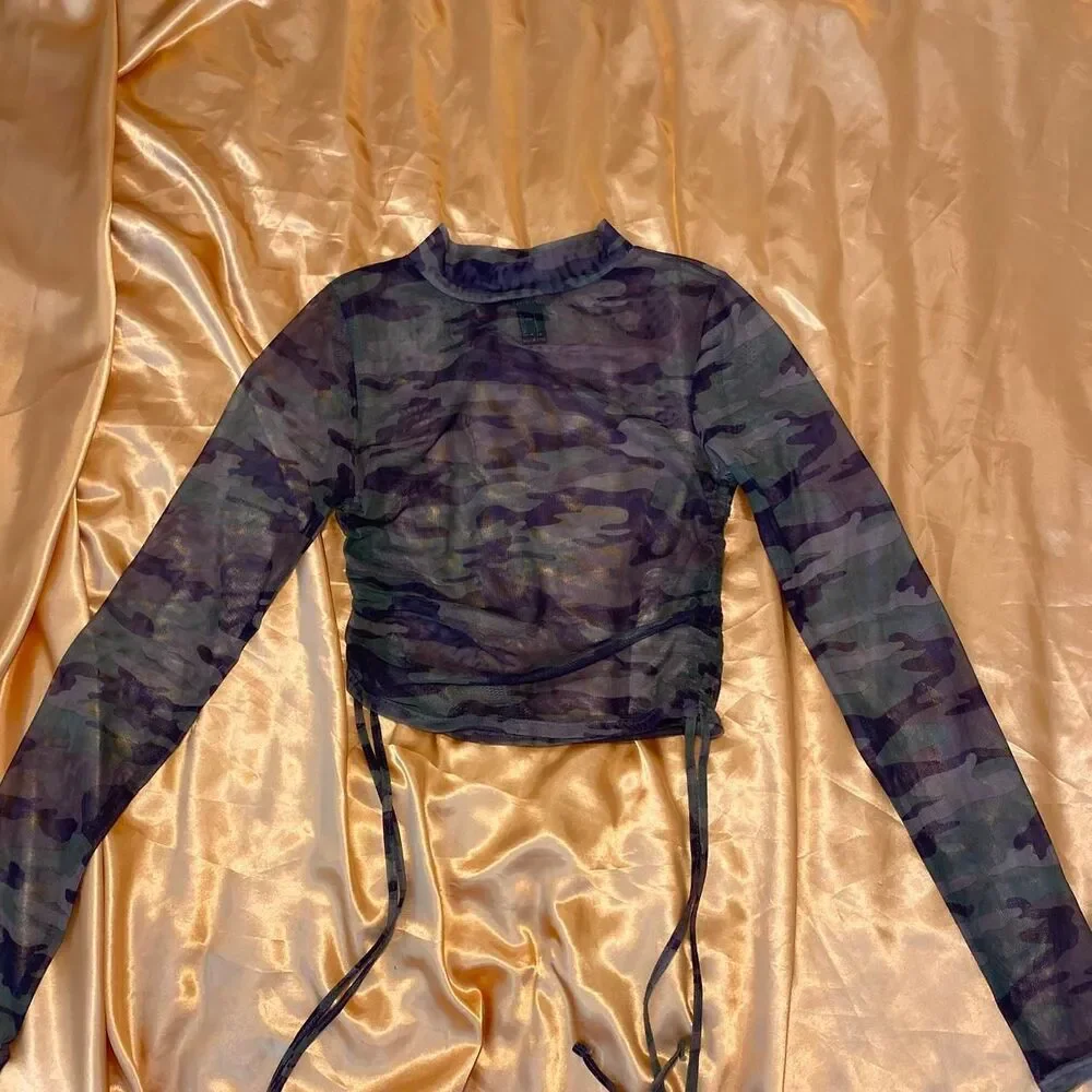 Forever 21 Camo Long Sleeve Mesh Crop Top w/ Adjustable Side Drawstrings - Picture 2 of 5